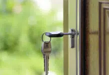 Pourquoi choisir une serrure connectée renforce vraiment votre sécurité