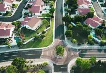 Comment choisir dans quelle agence immobilière vendre son bien ?