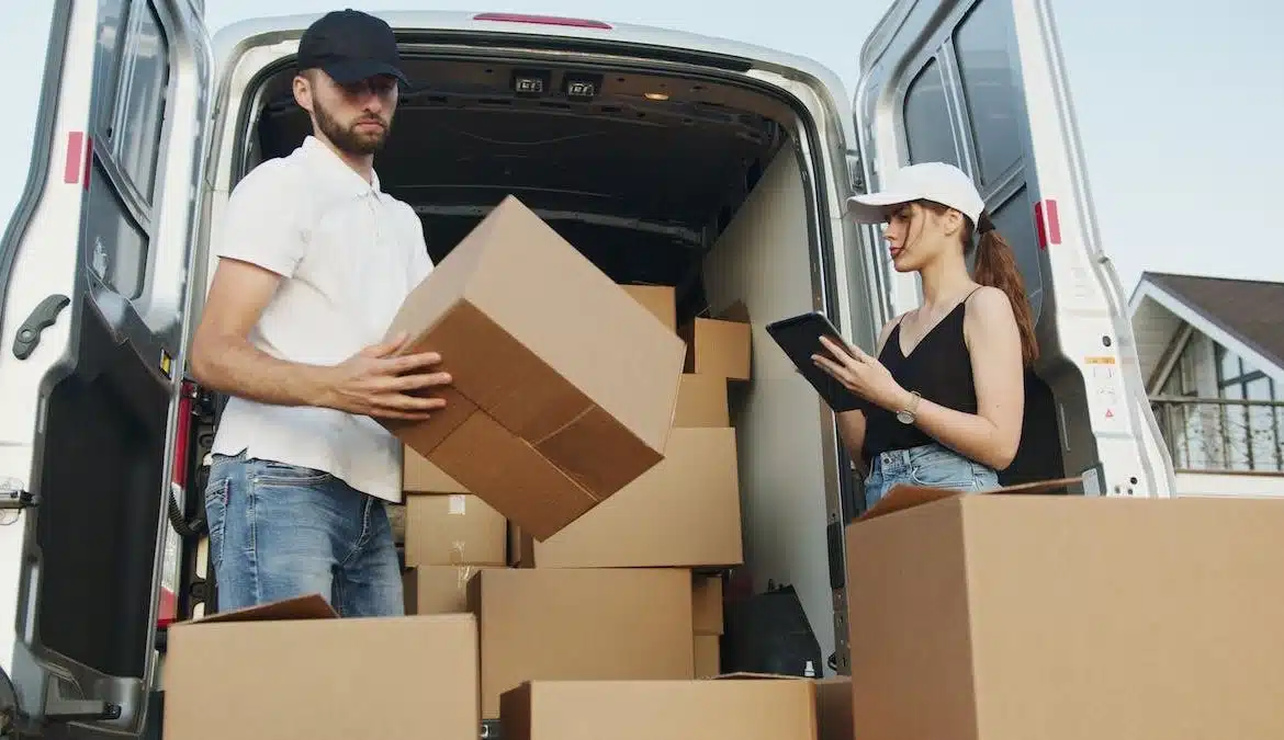 Les clés pour maîtriser les frais essentiels d’un déménagement