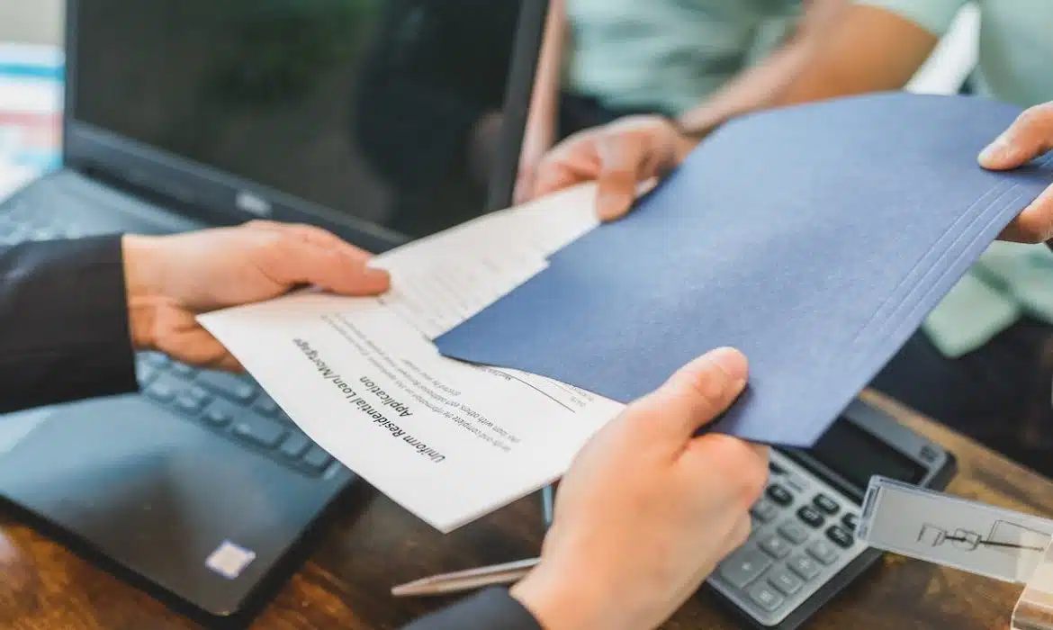 Les obligations légales du locataire et du propriétaire dans la location immobilière