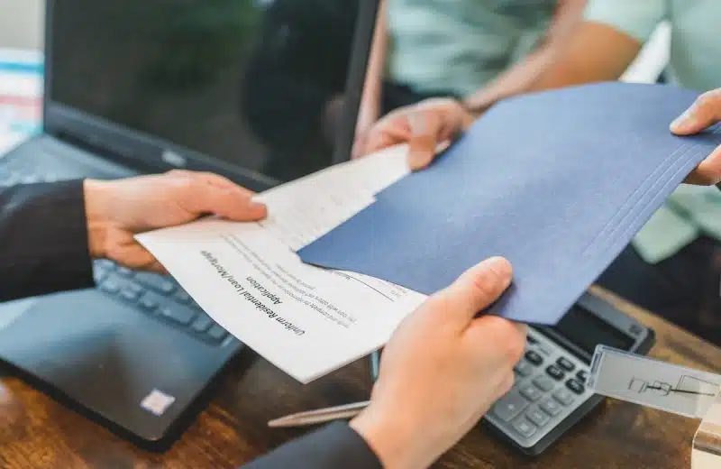 Les obligations légales du locataire et du propriétaire dans la location immobilière
