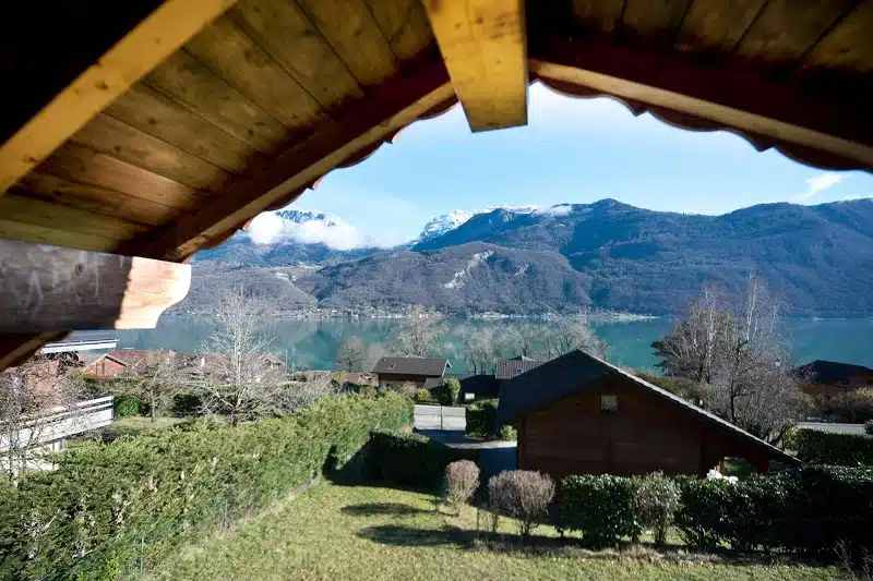 Vous cherchez à acheter à Annecy et ses environs ?