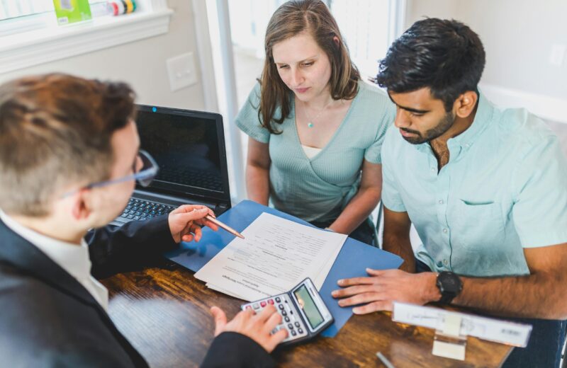 Pourquoi faire appel à un courtier en syndic de copropriété ?