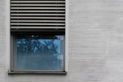 Quel professionnel choisir pour une installation de volets fiable ?